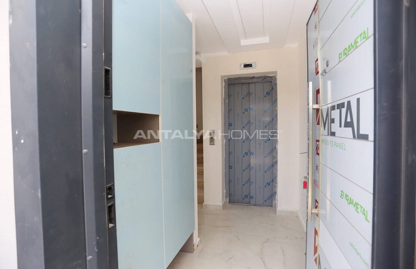Villas Mitoyennes Avec Ascenseur À Antalya Dosemealti 16