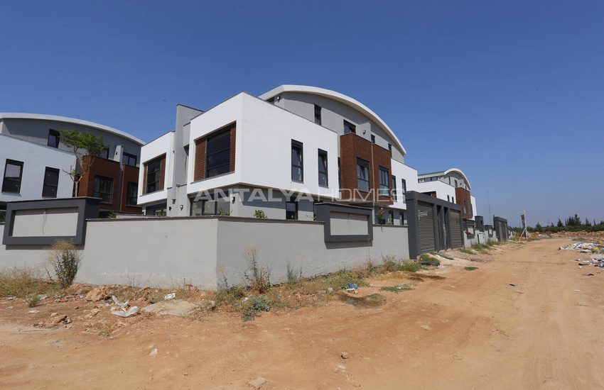 Villas Mitoyennes Avec Ascenseur À Antalya Dosemealti 17