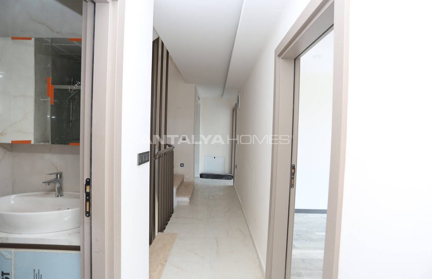 Villas Mitoyennes Avec Ascenseur À Antalya Dosemealti 38