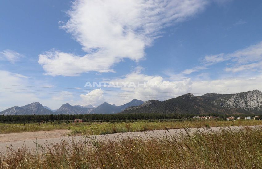 4+1 Villa with Pool and Parking Lot in Antalya Dosemealti 6