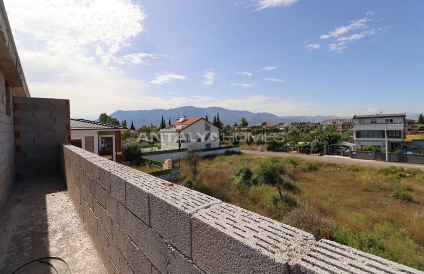 Villas Mitoyennes Avec Piscine Privée À Antalya Dosemealti 9