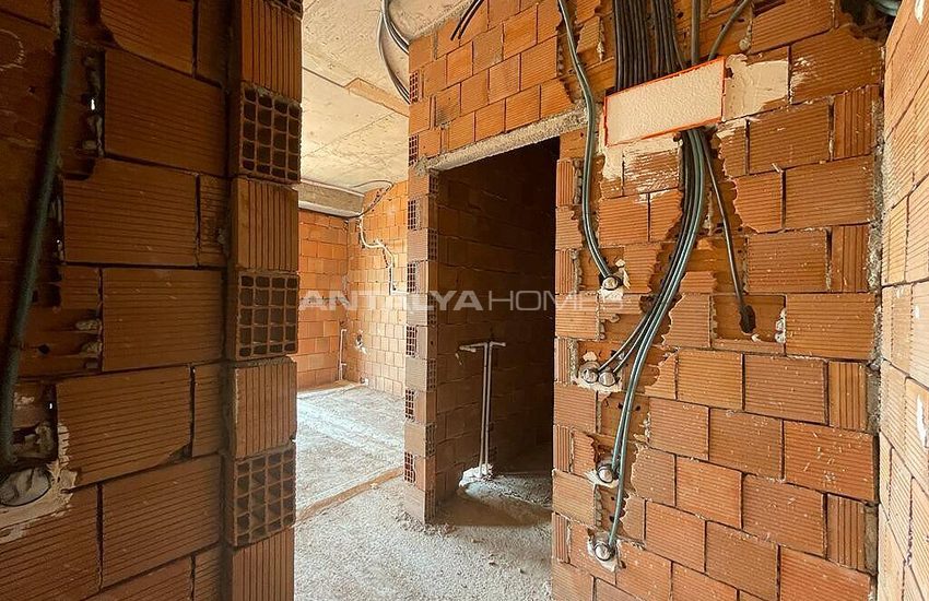 شقة جديدة 2 + 1 قريبة من البحر في مراد باشا أنطاليا 15