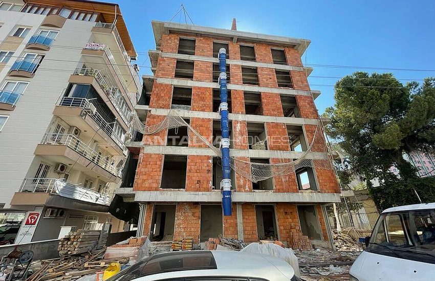 شقة جديدة 2 + 1 قريبة من البحر في مراد باشا أنطاليا 4