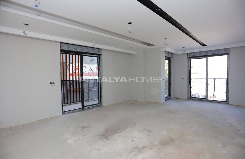 Muratpaşa'da Kapalı Otoparklı Projede Geniş ve Ferah Daireler 8