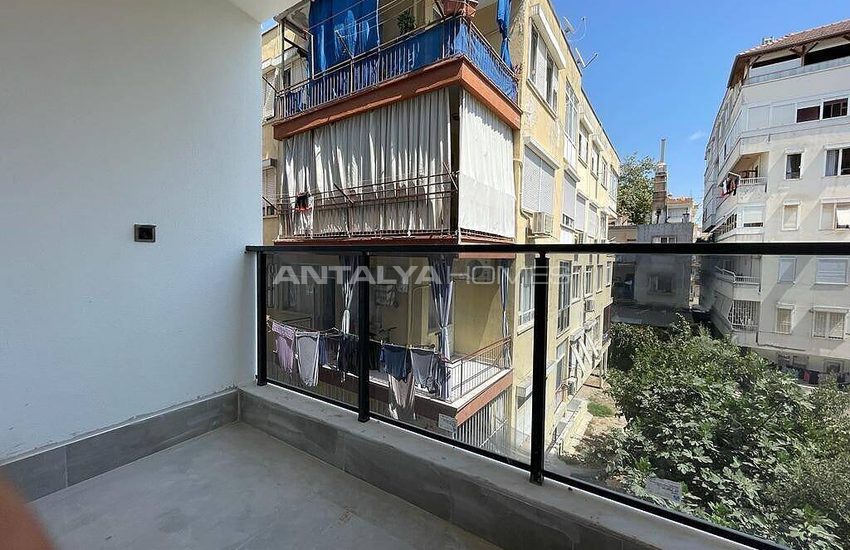 Flat in a Project with Indoor Parking in Antalya Muratpasa 13