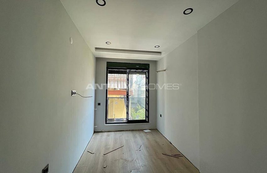 Flat in a Project with Indoor Parking in Antalya Muratpasa 11