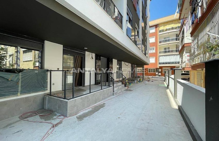 Flat in a Project with Indoor Parking in Antalya Muratpasa 8