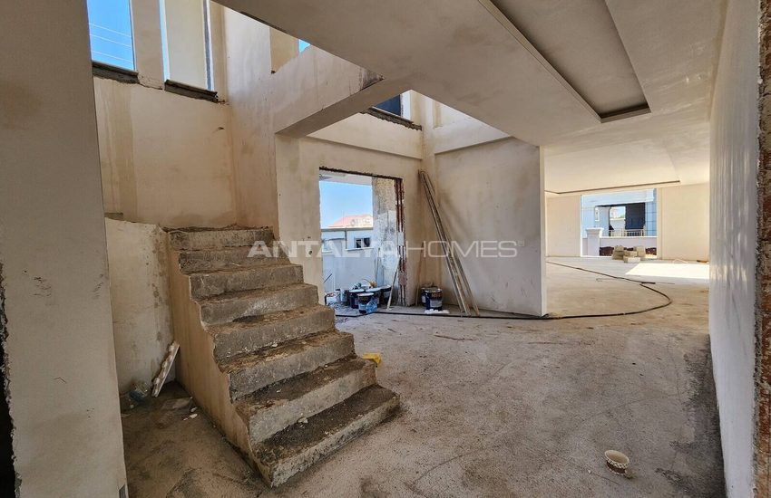Propriété Avec 5 Chambres Et Piscine À Antalya Dosemealti 28