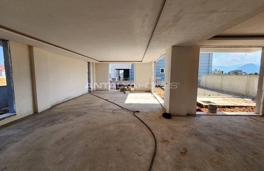 Propriété Avec 5 Chambres Et Piscine À Antalya Dosemealti 17