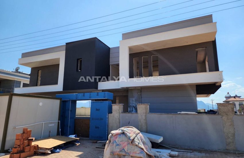 Propriété Avec 5 Chambres Et Piscine À Antalya Dosemealti 12