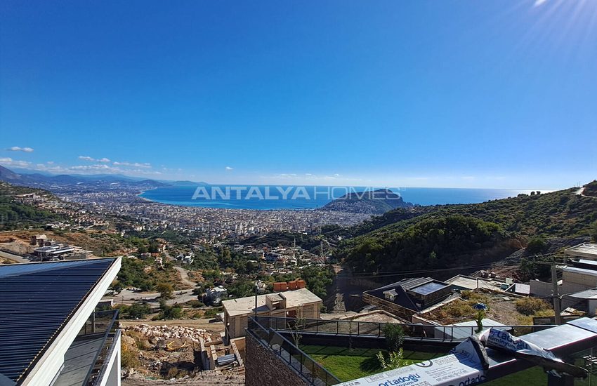 Sea View Property with Private Pool and Garden in Alanya 53
