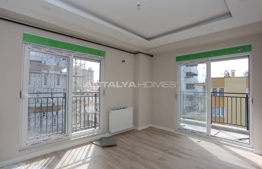 Flats in a Complex Near the Sea in Muratpasa Antalya 6