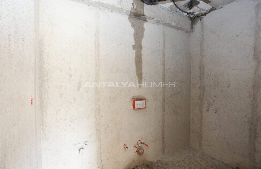 Mountain-view Flats in a Complex with Pool in Konyaalti Antalya 42