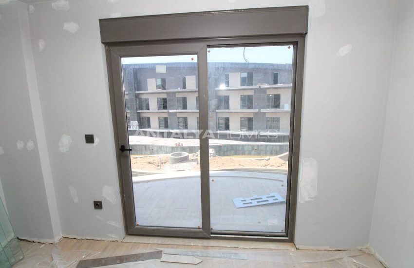 Duplex 3-bedroom Flat in Kundu Kanyon Project Near Beach in Antalya 55