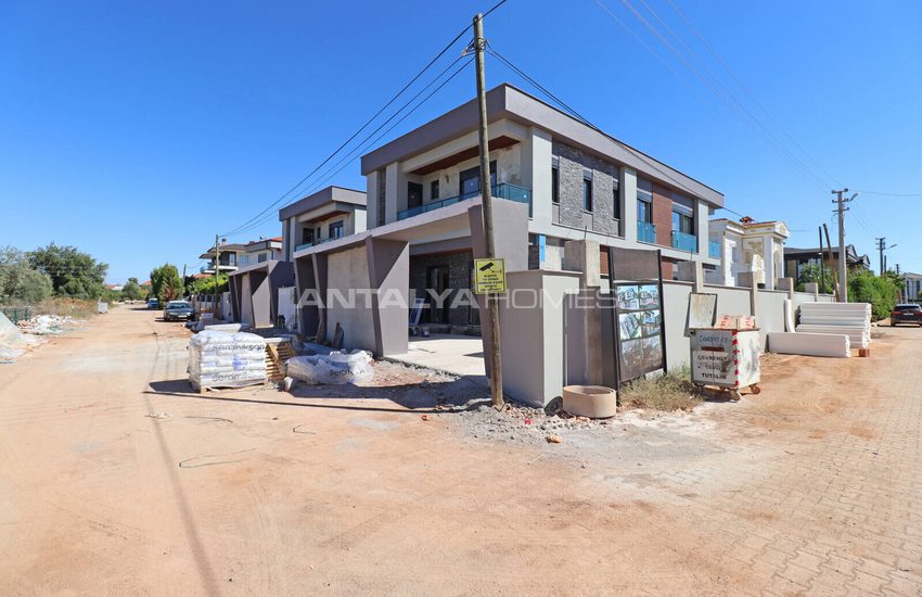 Fristående Hus Med 4 Sovrum Och Pool I Antalya Dosemealti 24