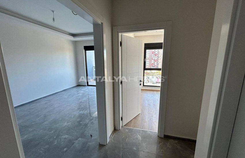 Stylish Flats in an Extensive Project in Alanya Avsallar 27