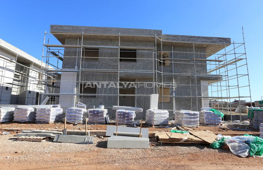 4-bedroom Houses with Pool and Garden in Dosemealti 25