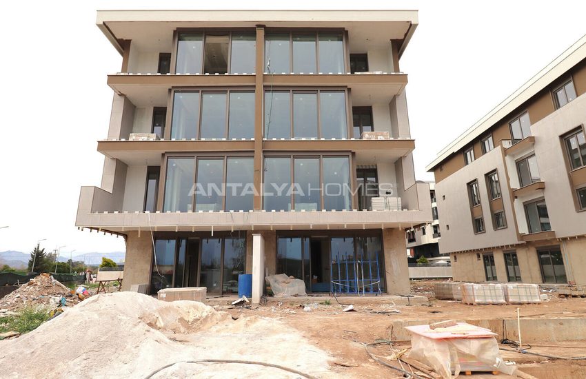 Mountain View Apartments with Communal Pool in Antalya Konyaalti 19