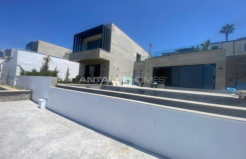Detached Houses with Panoramic Sea Views in Bodrum Turkey 21
