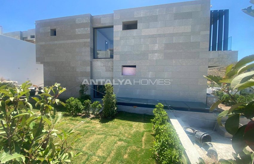 Detached Houses with Panoramic Sea Views in Bodrum Turkey 26
