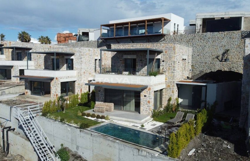 Stone Clad Sea View Detached Villas in Bodrum Yalikavak 42