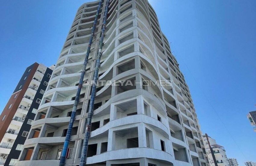 شقق مطلة على البحر في مجمع مع المرافق الاجتماعية في مرسين إردملي 21