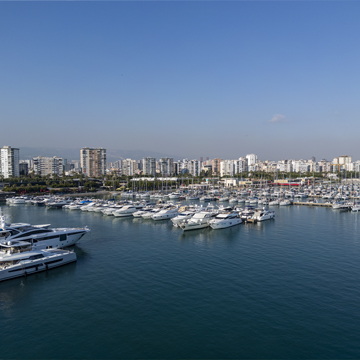 Why Mersin is a Smart Choice for Seafront Property