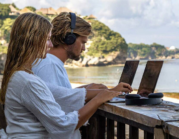 Digital Nomads 